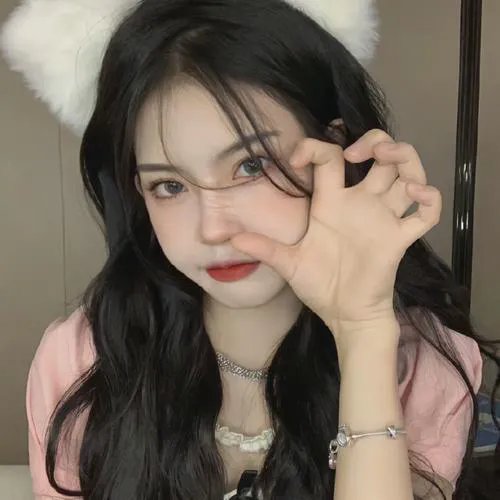 穿书七零她在年代文赢麻了